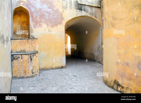 inside view of amber fort jaipur rajasthan Stock Photo - Alamy