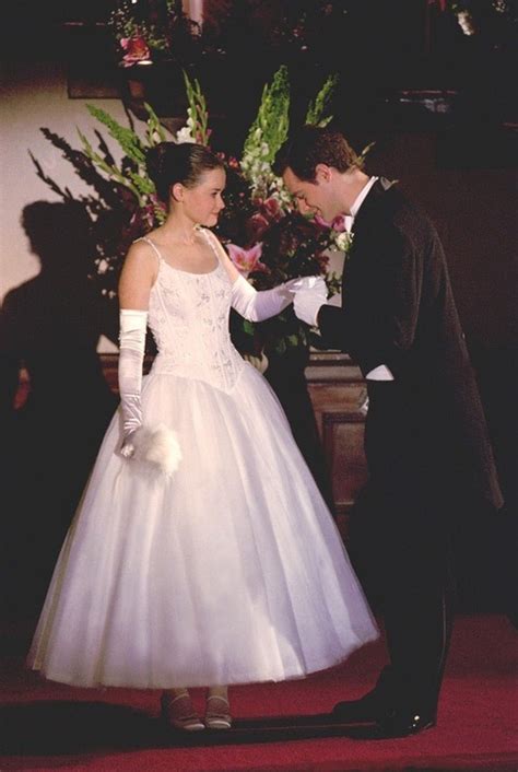 Image 85 of Lorelai Gilmore Wedding Dress | mmvdnisyst