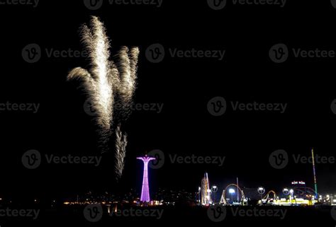 Coney Island Beach Fireworks 16160512 Stock Photo at Vecteezy