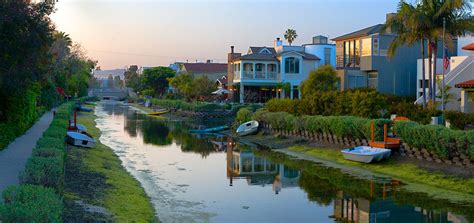 Los Angeles Real Estate Update: The Venice Beach Canals - Beautiful ...