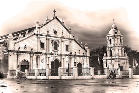 Vigan Cathedral - 4192 | The first Vigan Cathedral was order… | Flickr