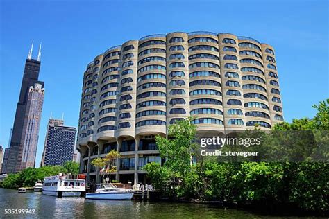 118 River City Apartments Chicago Stock Photos, High-Res Pictures, and ...