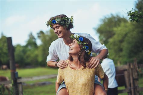 Ota selvää 64+ imagen midsommar festival - abzlocal fi