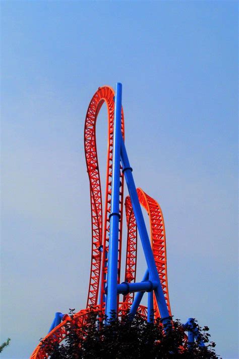 Fahrenheit: Hersheypark - Hershey, Pennsylvania | Hershey park, Amusement park rides, Roller coaster