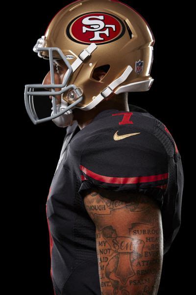 49ers officially unveil black, red and gold alternate uniform for 2015 ...