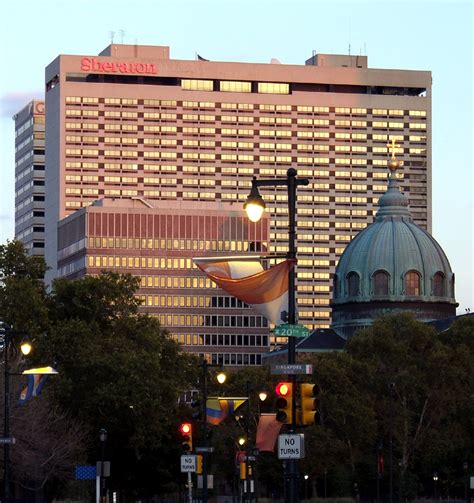 Sheraton Philadelphia Downtown Hotel - The Skyscraper Center