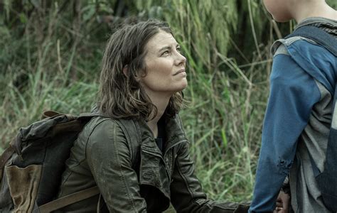 'The Walking Dead' boss on Maggie and Negan mid-season finale moment