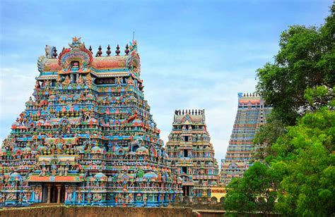 30 Best Places to Visit in South India 2024 with key Attractions