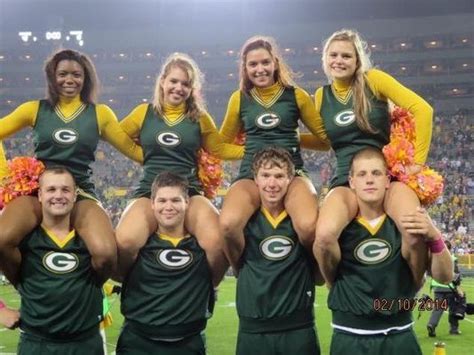 Ralph Luna News: Green Bay Packers Cheerleaders 2023