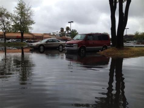 The City of Las Vegas During a Turbulent Flood (19 pics) - Izismile.com