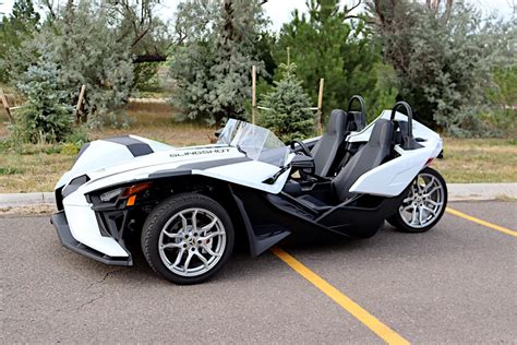 Review: 2022 Polaris Slingshot – our manual fears prove unfounded