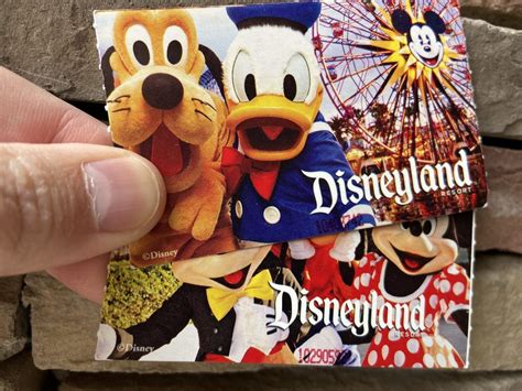 AAA Disneyland Tickets with Best Price Guarantee – Park Savers