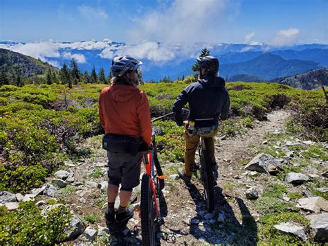 Mountain Biking in the Rogue Valley | Travel Southern Oregon