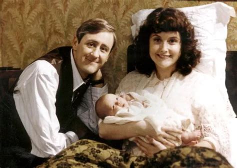 Where Goodnight Sweetheart cast are now – tragic child death to Netflix stardom - Daily Star