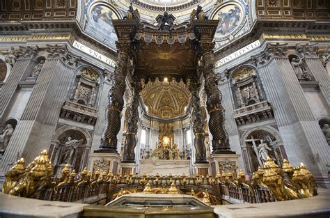 Basilica_di_San_Pietro,_Rome | Bernini, Baroque architecture, Cathedral ...