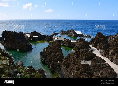 Porto moniz lava pools hi-res stock photography and images - Alamy