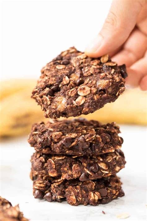 Insanely Healthy Oatmeal Cookies {Vegan & GF} - Simply Quinoa