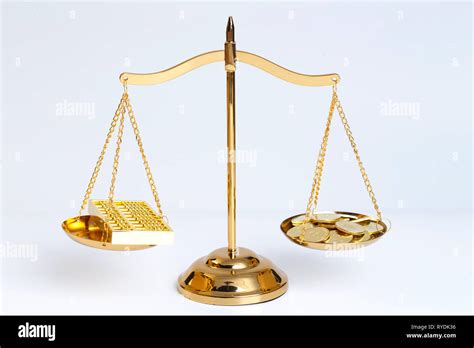 Equal arm balance hi-res stock photography and images - Alamy