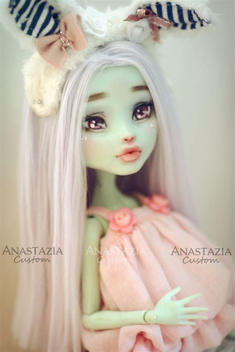 Monster High custom OOAK Customized doll | Artistas, Manualidades, Muñecas