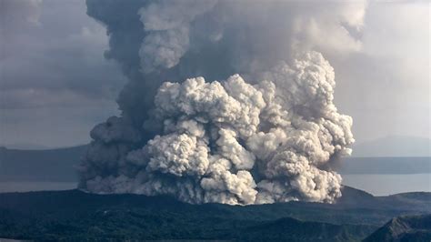 Taal volcano eruption: lava fountain shows 'limited' potential damage ...