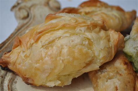 Pastizzi - Lets get rolling! - A Maltese Mouthful (Maltese Recipes ...