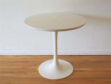 mcm tulip base table 1 | Picked Vintage