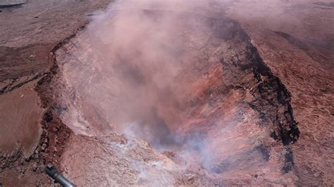 Tourist Falls 70 Feet Into Hawaii Volcano Crater