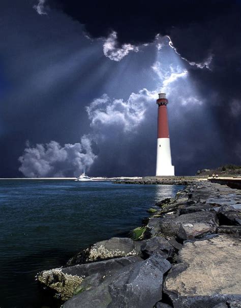 Barnegat Inlet Lighthouse, New Jersey | Barnegat lighthouse, Lighthouse pictures, Beautiful ...