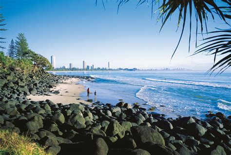 Burleigh Heads, Gold Coast - Renowned for its spectacular surfing ...