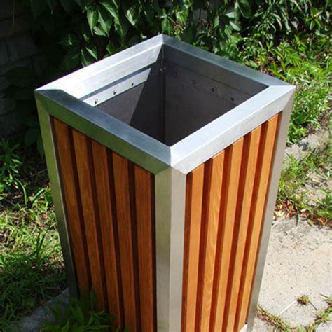 Outdoor Wooden Dustbin