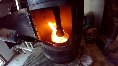 DIY Oil Furnace - YouTube