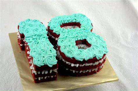 18 number cake stock image. Image of cream, number, icon - 109405291