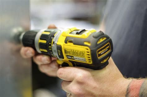 Craftsman vs DeWalt: Which Power Tool Brand is Better in 2024? | House Grail