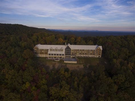 Amicalola Falls State Park & Lodge | Official Georgia Tourism & Travel ...