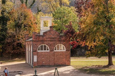 Harper's Ferry, West Virginia, Parks, John Brown's Fort at Harper's Ferry. in 2022 | Harpers ...