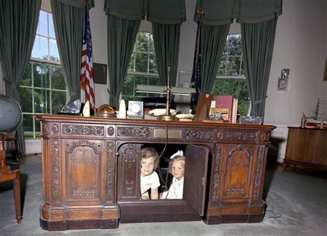 Which of These 6 Oval Office Desks Will Donald Trump Pick? | realtor.com®