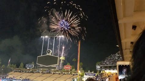 DODGER STADIUM July 4 2017 fireworks - YouTube