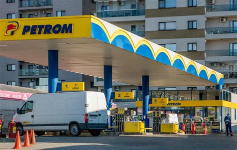 OMV Petrom partners Renovatio to install 40 fast-charging stations for e-vehicles in Romania ...