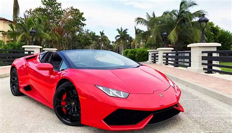 Rent Lamborghini huracan Spyder Red 2018 in Miami