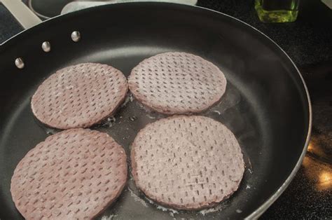 How to Cook Frozen Beef Patties in a Frying Pan | Livestrong.com | Burgers on the stove, Sausage ...