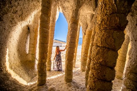 How to Find the Elusive Stone Columns of Crowley Lake on US 395 - That Adventure Life