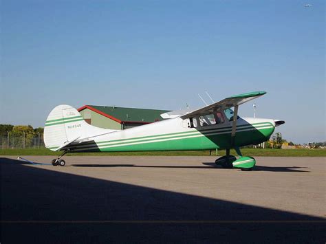 Cessna 170 picture #01 - Barrie Aircraft Museum