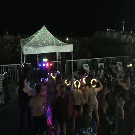 Myrtle Beach Resort Pool Party DJ ⋆ Chris James Entertainment