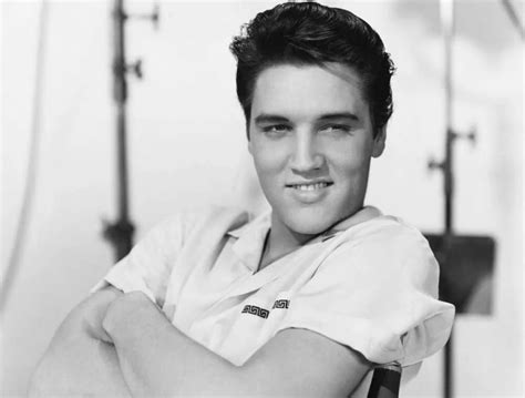 Elvis Presley Early Life, Net Worth, Height, Achievements,Body ...