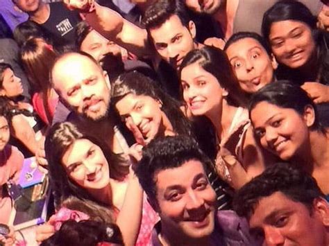 Dilwale Varun Dhawan, Kriti Sanon Wrap Up First Schedule of Film - NDTV ...