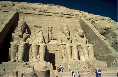 Valley of the Kings: Tomb of Ramses II – EtravelTrips.com