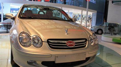 BYD S8 Photos and Specs. Photo: BYD S8 model and 18 perfect photos of ...