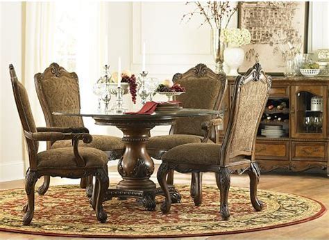 Dining Tables | Havertys | Bar dining table, Dining room sets, Rustic ...