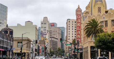 Oakland planner taking photos held at gunpoint by luxury condo security - Curbed SF