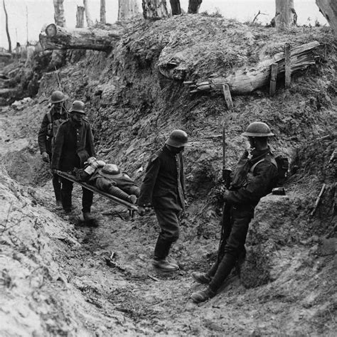 37 Rare Photographs of the Battle of the Somme, One of the Bloodiest ...